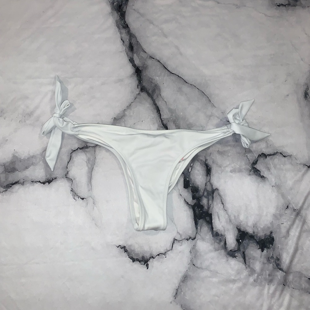 Victoria’s Secret Bikini Bottoms